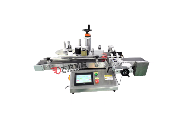 【圓瓶貼標機】圓瓶貼標機有哪些優(yōu)勢特點呢？(圖1)